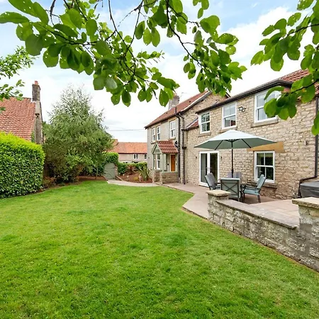 Gardener's Nawton York