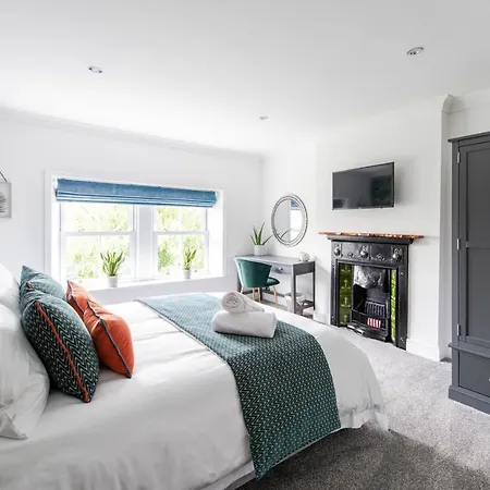 Gardener's Nawton